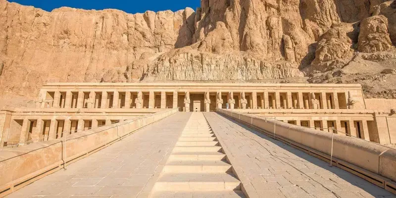 Nefertari's Tomb & Valley of Queens Private Luxor Tour — The Most Beautiful Tomb in Egypt